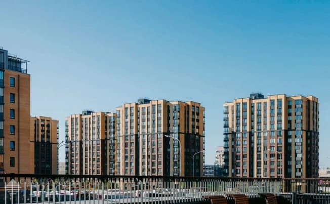 Купить трехкомнатную квартиру до 20 млн в новостройках (ЖК) в Ленинградской области. Вариант № 1791385, 1, площадь - квм, цена 11045000 рублей