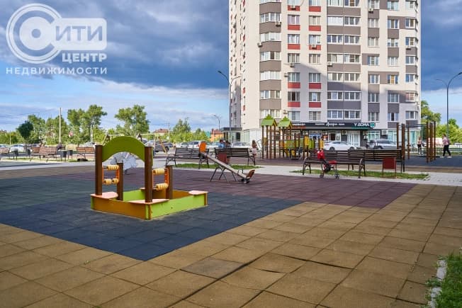 Купить однокомнатную квартиру до 4 млн в Воронежской области. Вариант № 145299, 1, площадь - квм, цена 3770373 рублей