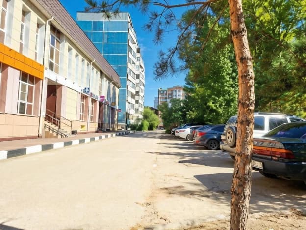 Снять коммерческую недвижимость свободного назначения на улице Краснопресненская в Омске. Вариант № 2328436, 1, площадь - квм, цена 72000 рублей