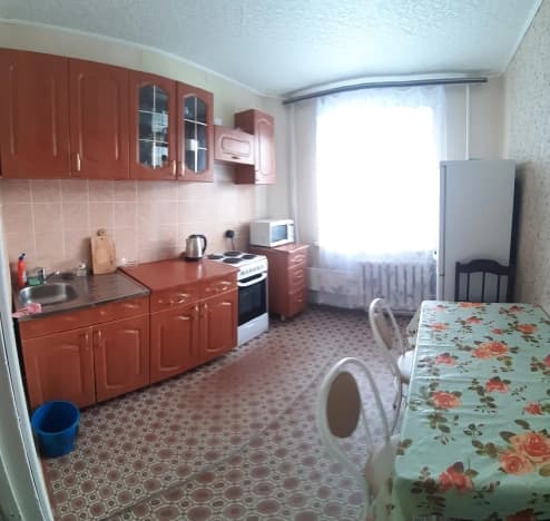 Снять трехкомнатную квартиру в Микрорайоне 8-й, Тобольск в Тобольске. Вариант № 1046825, 0, площадь - квм, цена 40000 рублей