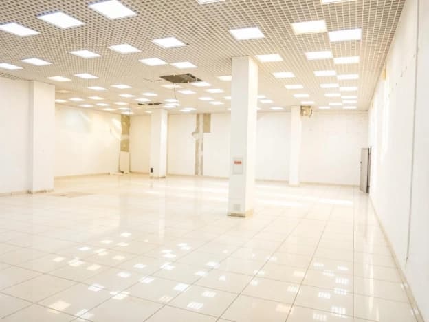 Снять коммерческую недвижимость свободного назначения на улице Гагарина в Омске. Вариант № 2028708, 1, площадь - квм, цена 268590 рублей