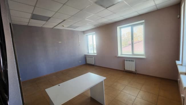 Снять коммерческую недвижимость в Боре. Вариант № 2384639, 0, площадь - квм, цена 25000 рублей