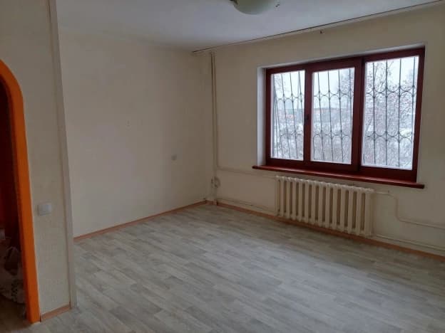 Купить однокомнатную квартиру с ремонтом в Микрорайоне 17-й в Кемерове. Вариант № 2190032, 0, площадь - квм, цена 3700000 рублей