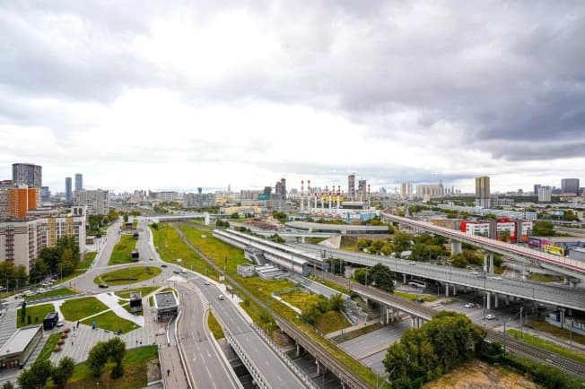 Купить трехкомнатную квартиру с ремонтом на вторичке в районе Митино в Москве. Вариант № 2321765, 1, площадь - квм, цена 85000000 рублей