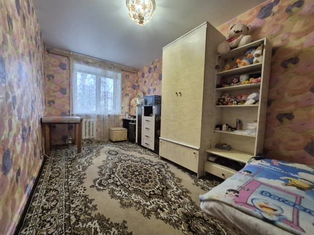 Купить трехкомнатную квартиру в Пензенской области. Вариант № 2370810, 1, площадь - квм, цена 4500000 рублей