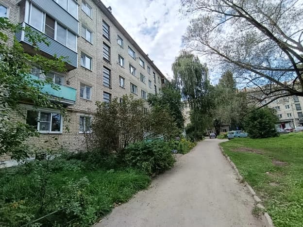 Купить трехкомнатную квартиру в Рязанском районе в Рязанской области. Вариант № 2310446, 0, площадь - квм, цена 2700000 рублей
