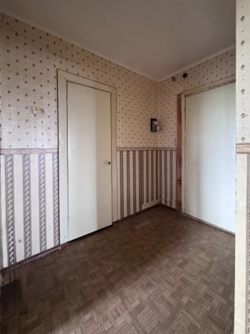 Купить трехкомнатную квартиру в Микрорайоне Пролетарский в Перми. Вариант № 2316029, 0, площадь - квм, цена 8200000 рублей