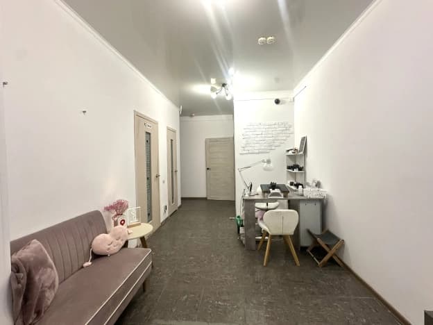 Снять коммерческую недвижимость свободного назначения у метро Бульвар Дмитрия Донского в Московской области. Вариант № 2240406, 1, площадь - квм, цена 75000 рублей