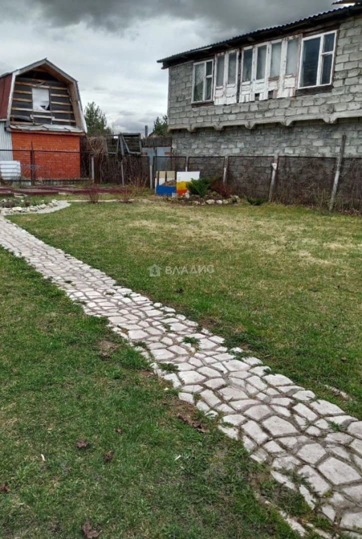Photo 11