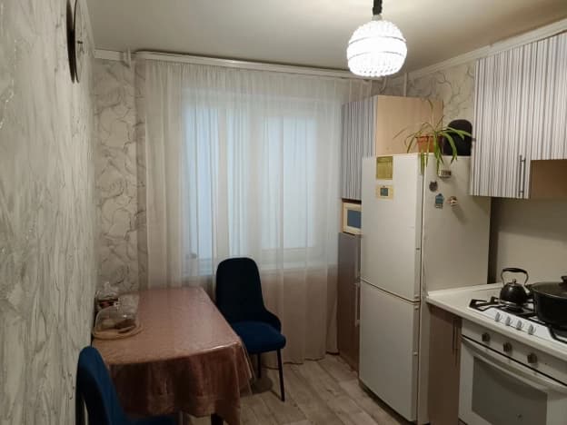 Купить квартиру с мебелью в Магнитогорске. Вариант № 2376286, 1, площадь - квм, цена 5350000 рублей