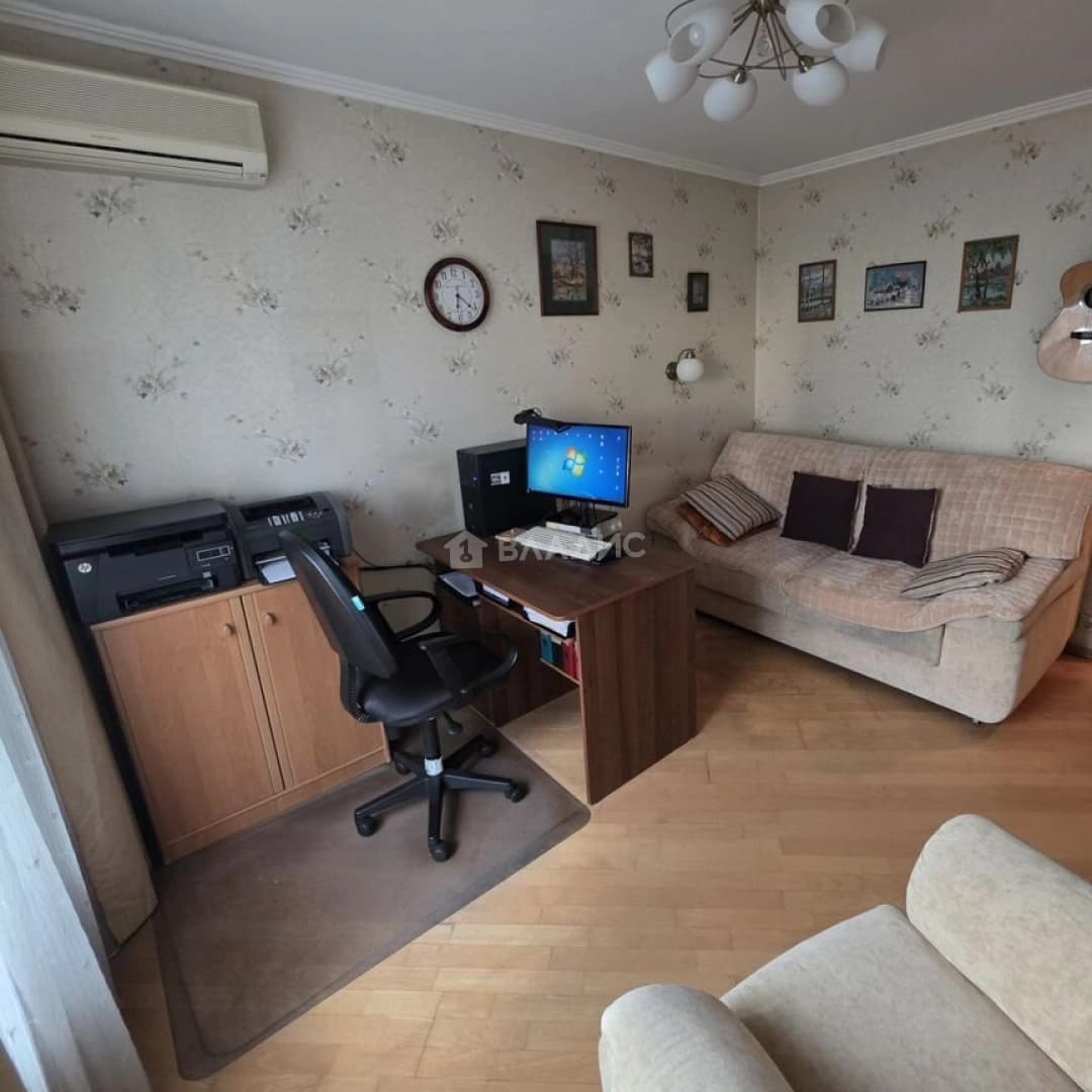 Photo 13