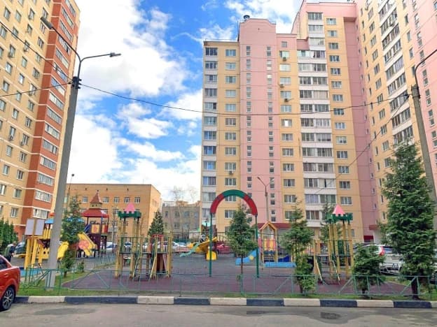 Купить квартиру у метро Пролетарская в Москве. Вариант № 2326189, 0, площадь - квм, цена 6700000 рублей