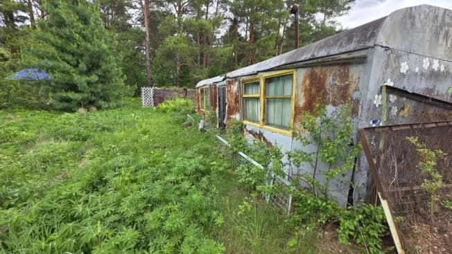 Купить земельный участок в Микрорайоне 12-й, Тобольск в Тобольске. Вариант № 2195666, 0, площадь - квм, цена 700000 рублей