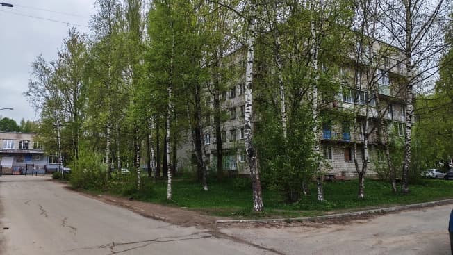Купить четырехкомнатную квартиру в Ярославской области. Вариант № 2041428, 1, площадь - квм, цена 2900000 рублей