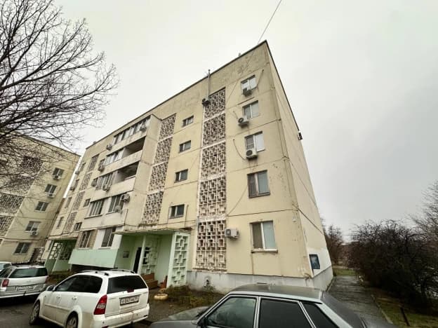 Купить квартиру площадью 45 кв.м в Элисте. Вариант № 2326855, 0, площадь - квм, цена 4800000 рублей