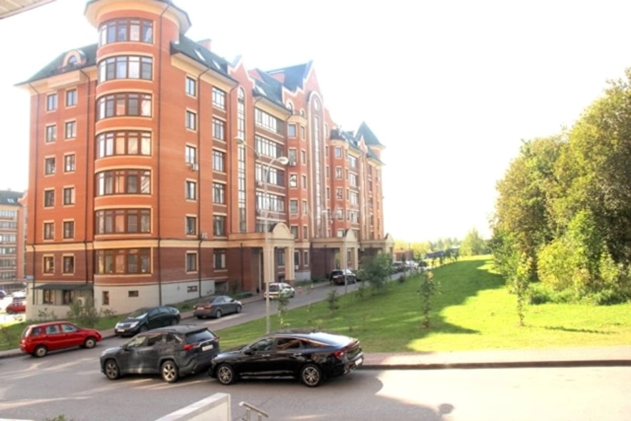 Photo 18
