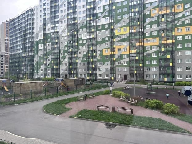 Купить однокомнатную квартиру на вторичке у метро Девяткино в Санкт-Петербурге. Вариант № 2136086, 1, площадь - квм, цена 5599000 рублей