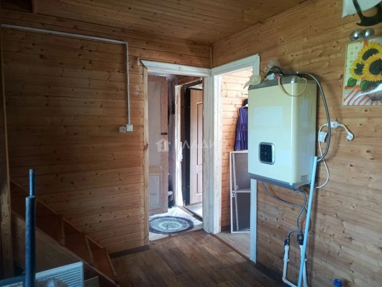 Photo 11