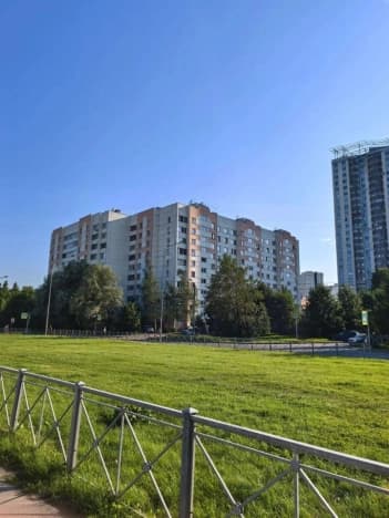 Купить трехкомнатную квартиру на улице проспект Луначарского в Санкт-Петербурге. Вариант № 2260884, 0, площадь - квм, цена 15000000 рублей