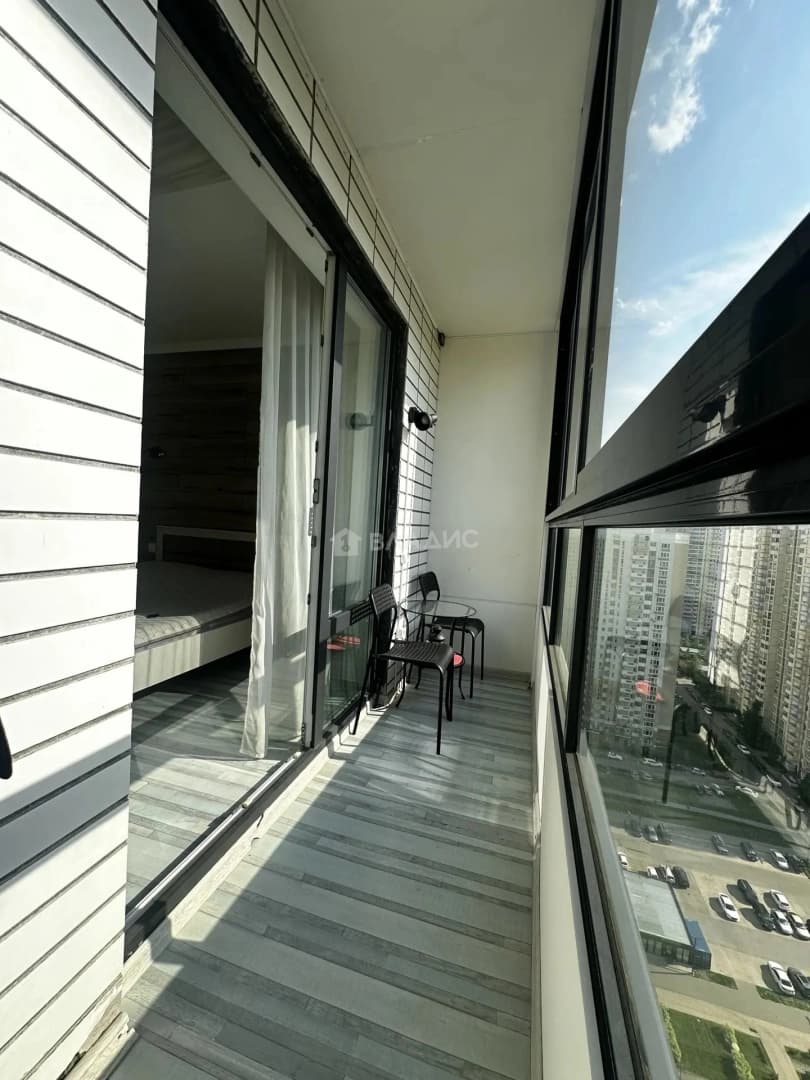 Photo 15