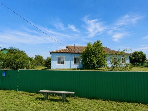 Купить часть дома в Балаковском районе в Саратовской области. Вариант № 2244399, 0, площадь - квм, цена 800000 рублей