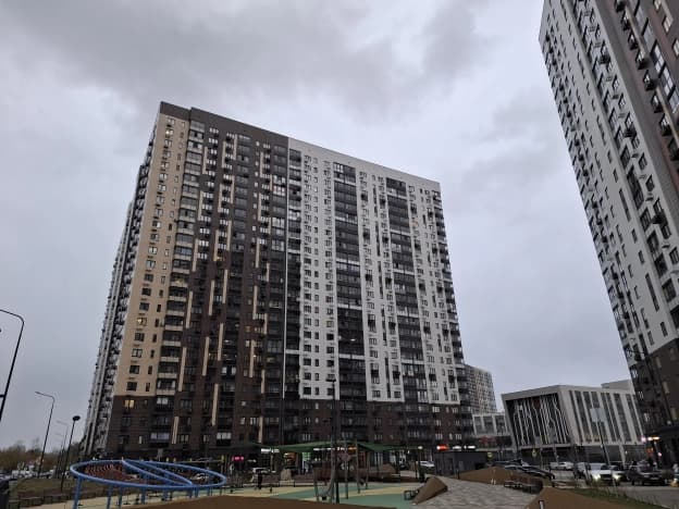 Купить трехкомнатную квартиру на улице 1-й Сетуньский проезд в Москве. Вариант № 2216155, 0, площадь - квм, цена 15100000 рублей