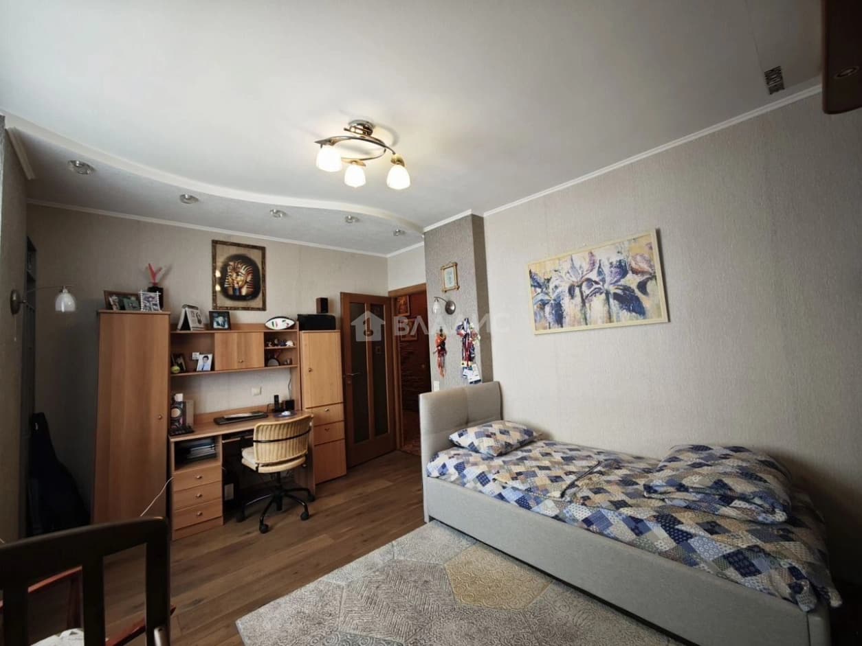 Photo 11