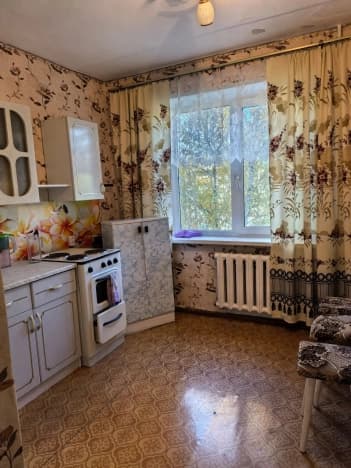 Купить квартиру на улице Знаменского в Тобольске. Вариант № 2366786, 1, площадь - квм, цена 4000000 рублей