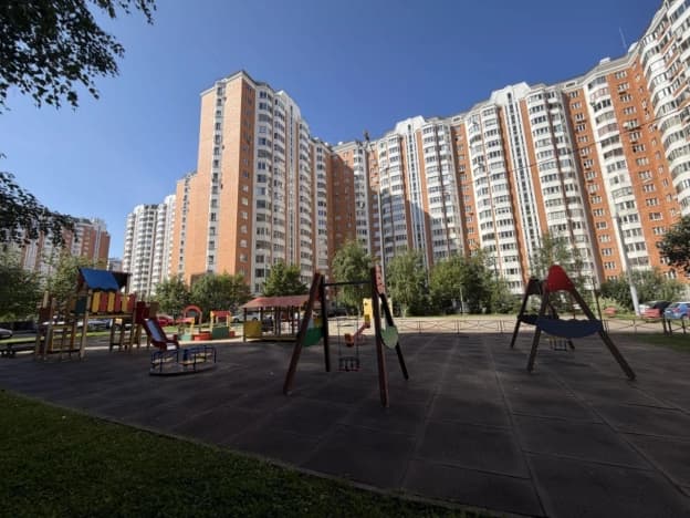 Купить двухкомнатную квартиру с ремонтом у метро Пятницкое шоссе в Химках. Вариант № 2309758, 0, площадь - квм, цена 10500000 рублей