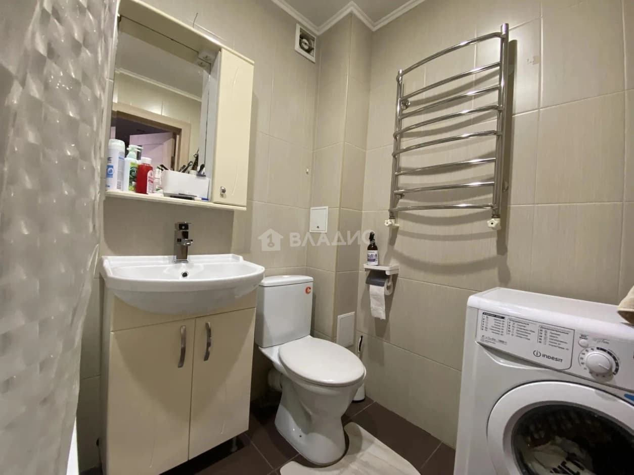 Photo 6