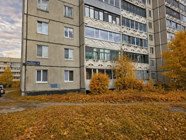 Купить четырехкомнатную квартиру на вторичке на улице Хейкконена в Петрозаводске. Вариант № 2244184, 1, площадь - квм, цена 8300000 рублей
