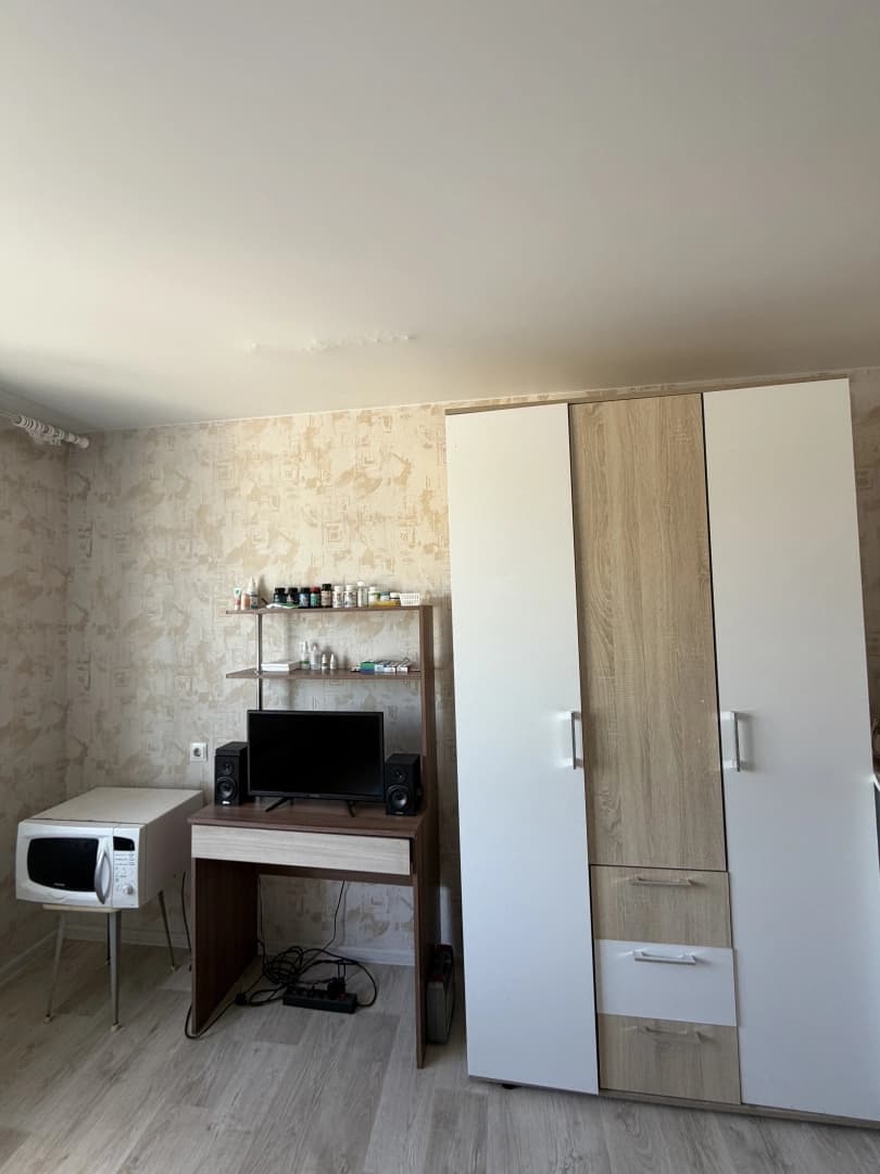 Photo 10