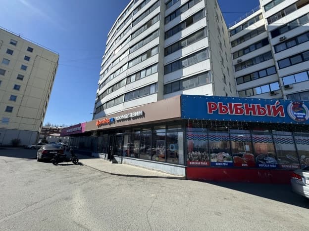 Снять коммерческую недвижимость свободного назначения в Республике Карелия. Вариант № 520358, 1, площадь - квм, цена 70000 рублей
