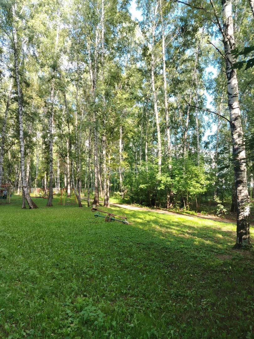 Photo 33