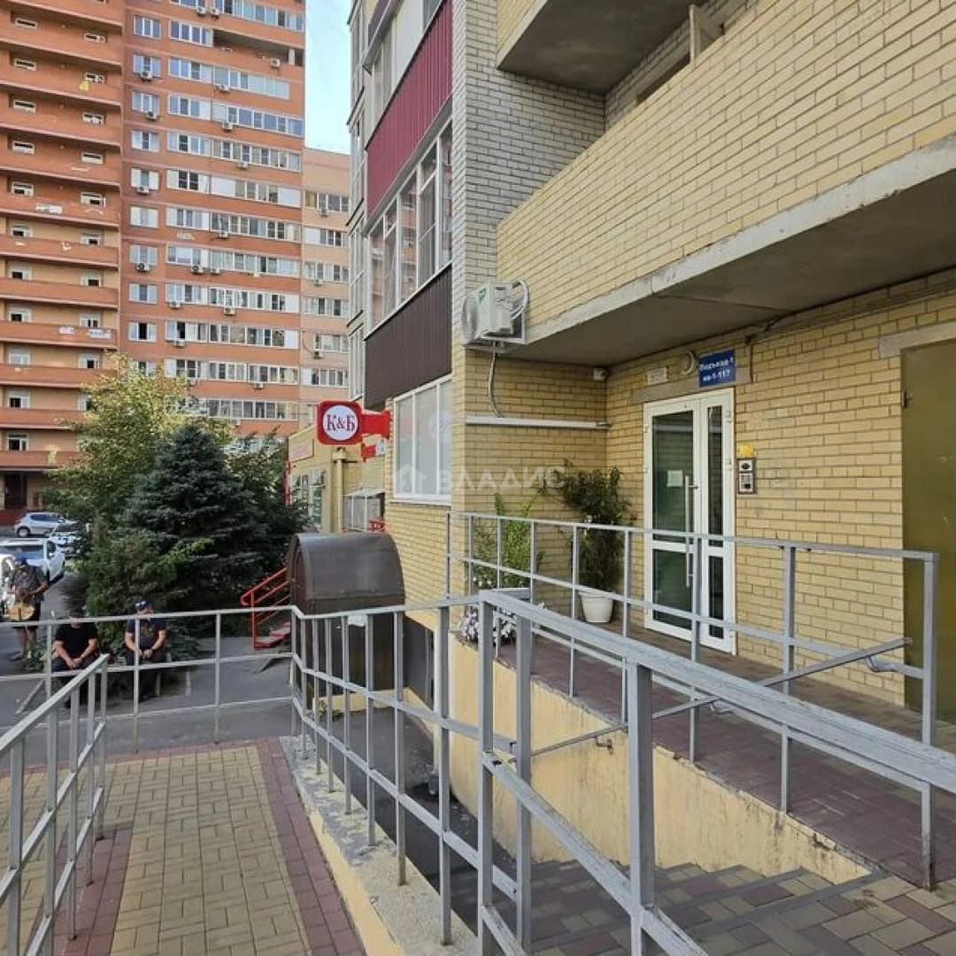 Photo 15