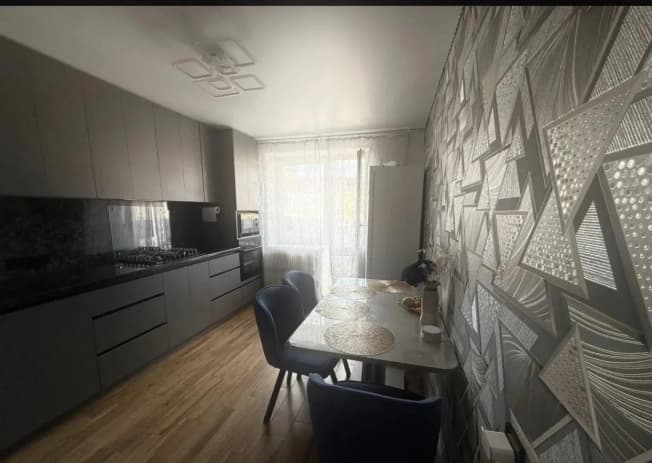 Купить квартиру с балконом в районе Крейда в Белгороде. Вариант № 2359222, 1, площадь - квм, цена 7200000 рублей