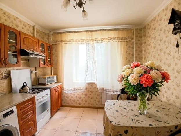 Купить трехкомнатную квартиру с ремонтом на вторичке на улице Шумилова в Белгороде. Вариант № 2181424, 0, площадь - квм, цена 7990000 рублей