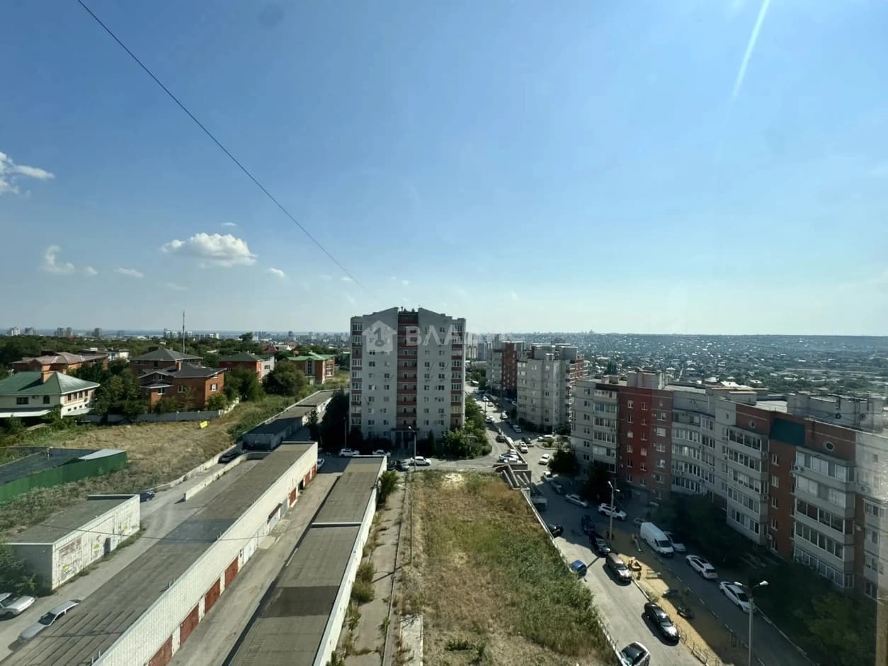 Photo 8