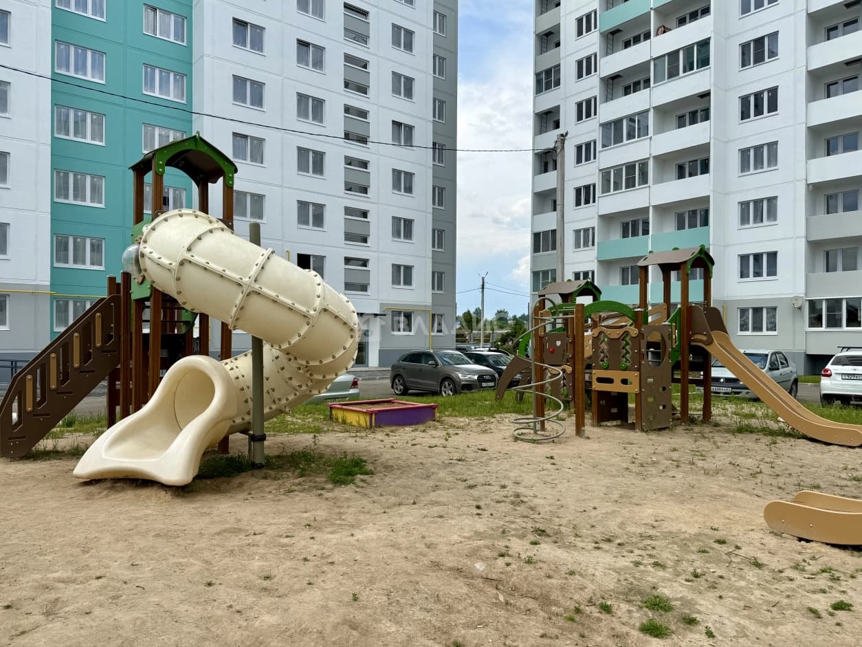 Photo 18