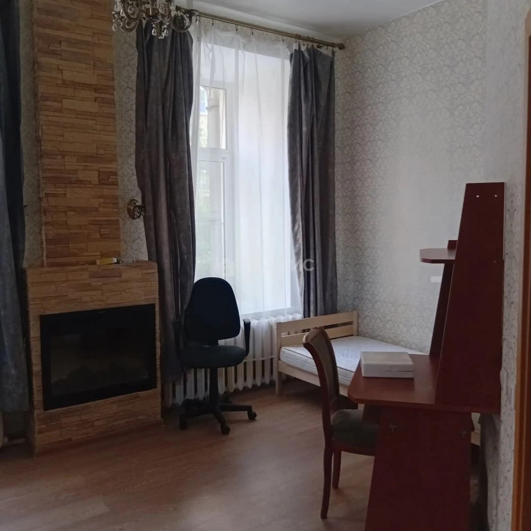 Photo 5