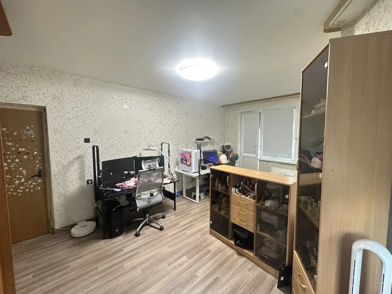 Photo 12