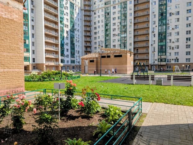 Купить однокомнатную квартиру в ЖК Бунинские кварталы в Москве. Вариант № 2283464, 0, площадь - квм, цена 10600000 рублей