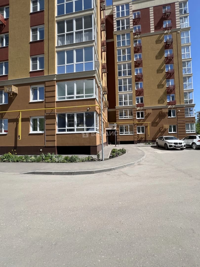 Photo 12
