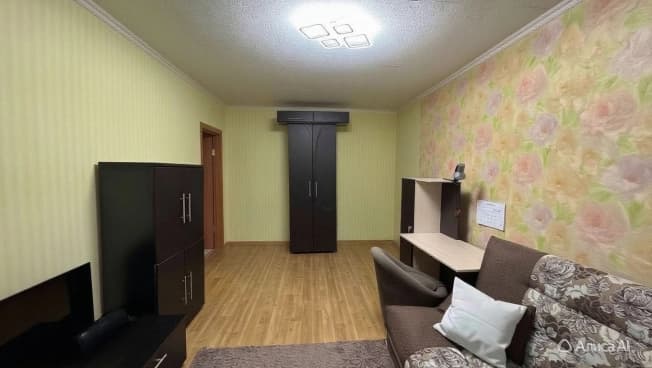 Купить квартиру с мебелью в Старом Осколе. Вариант № 2388292, 1, площадь - квм, цена 5000000 рублей