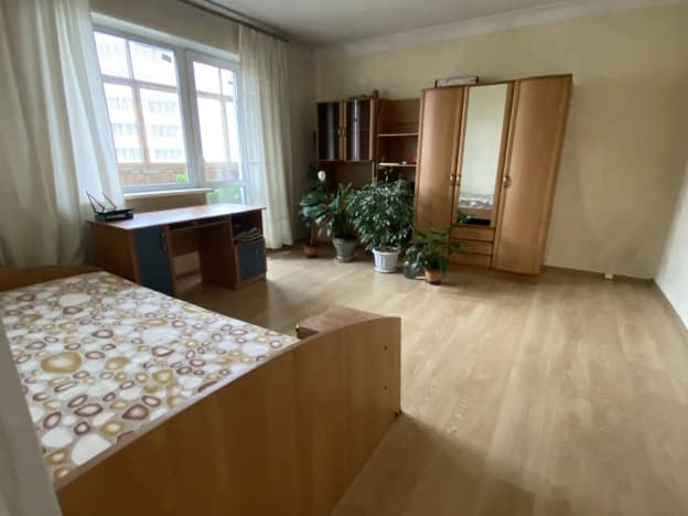 Купить квартиру в Микрорайоне 48-й в Кемерове. Вариант № 2296684, 1, площадь - квм, цена 8000000 рублей