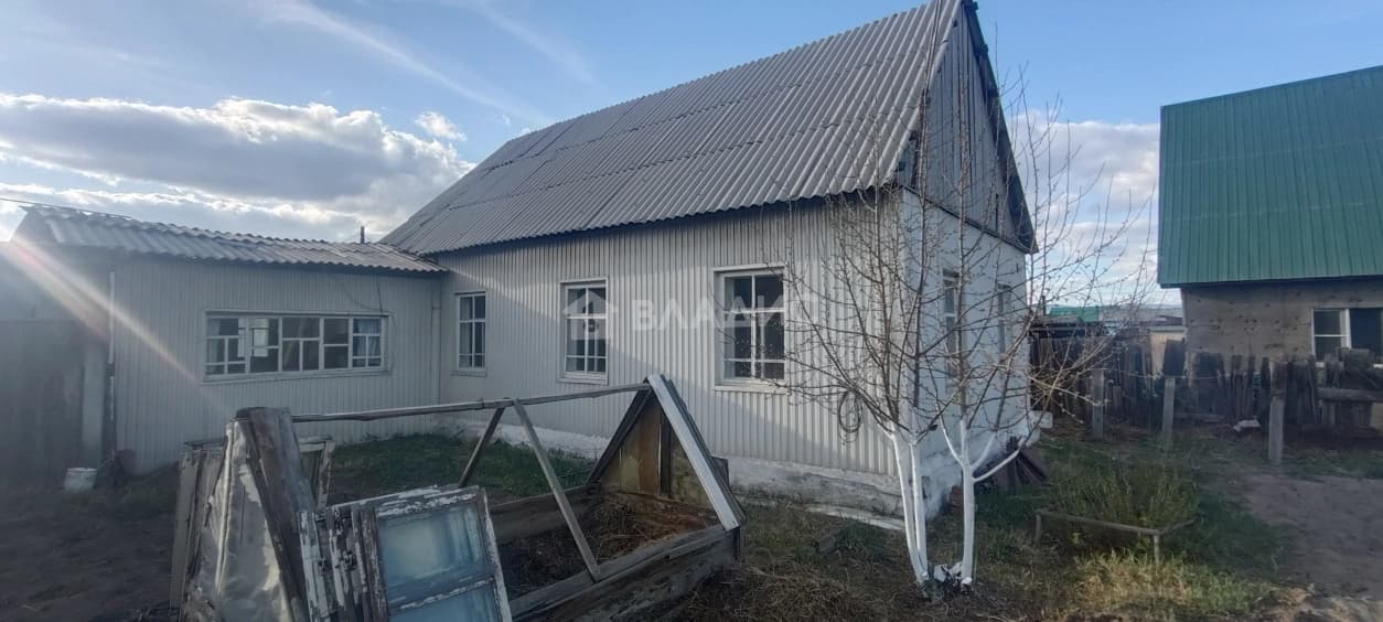 Photo 33
