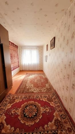 Купить трехкомнатную квартиру на вторичке на улице Суворова в Орске. Вариант № 2350850, 0, площадь - квм, цена 1800000 рублей