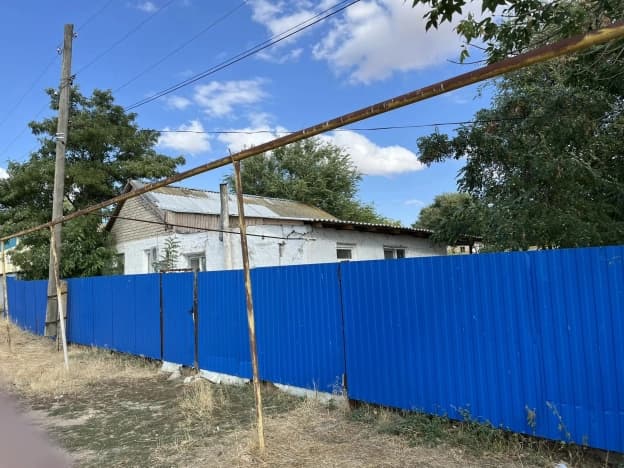Купить дом в селе Троицкое в Целинном районе в Республике Калмыкия. Вариант № 2357814, 0, площадь - квм, цена 1600000 рублей