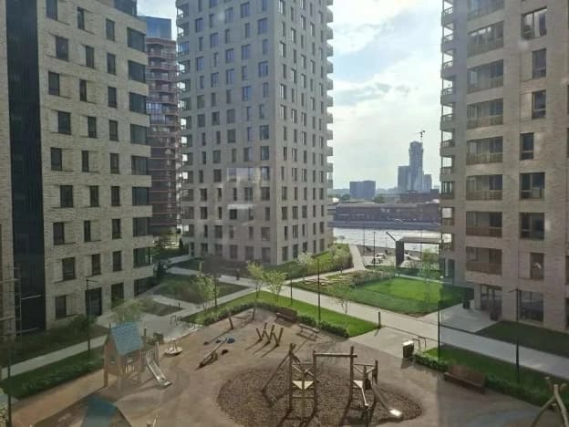 Купить квартиру на вторичке в Москве. Вариант № 2232600, 1, площадь - квм, цена 60000000 рублей