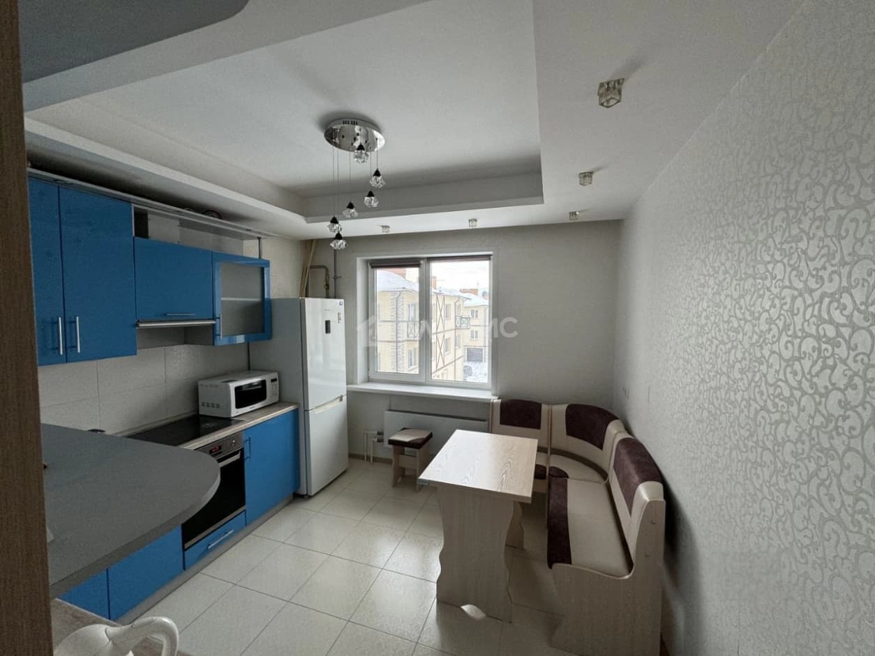 Photo 12